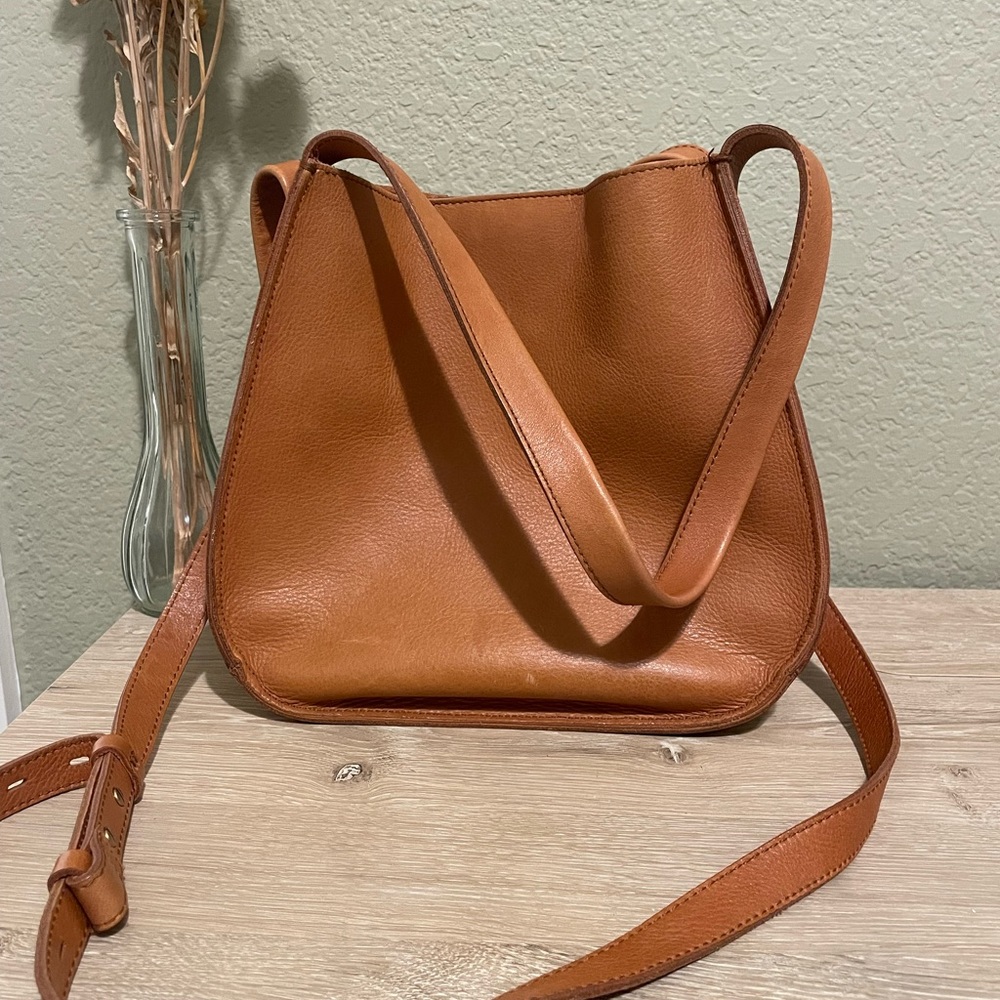 Madewell The Sydney Shoulder Bag